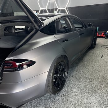 Dependable Guys - Wrap in process - Auto Customization Near Me - Santa Ana, California Dependable Guys - Wrap in process - Auto Customization Near Me - Santa Ana, California
