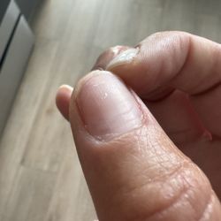 Lan Nail Spa and Hair - Polish came off