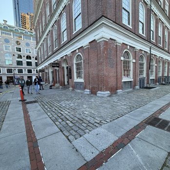 Faneuil Hall Marketplace - Shopping Centers Near Me - Boston, Massachusetts Faneuil Hall Marketplace - Shopping Centers Near Me - Boston, Massachusetts