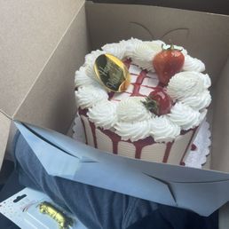 my cake!! red velvet