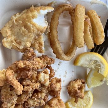Snack Bar At The Gorge - Combo haddock and fried clam strips with onion rings. So delicious! Fresh oil every time! - Food Stands Near Me - Quechee, Vermont Snack Bar At The Gorge - Combo haddock and fried clam strips with onion rings. So delicious! Fresh oil every time! - Food Stands Near Me - Quechee, Vermont