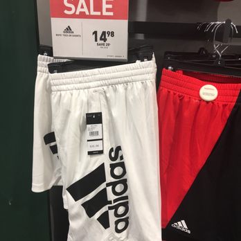 DICK'S Sporting Goods - Sports Wear Near Me - Glendale, New York