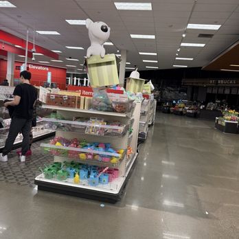 Target - Department Stores Near Me - Sunnyvale, California