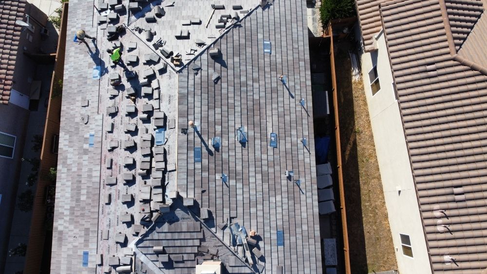 Slide of Optimum Roofing