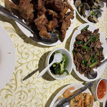 Boston Lobster - Pan Fried Pork Chop Clam with Basil Mongolian Beef Salt and Pepper Shrimp - Chinese Near Me - Rosemead, California Boston Lobster - Pan Fried Pork Chop Clam with Basil Mongolian Beef Salt and Pepper Shrimp - Chinese Near Me - Rosemead, California