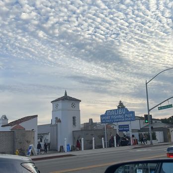 Malibu Farm Pier Cafe - 11.22.24 - View along PCH - Cafes Near Me - Malibu, California Malibu Farm Pier Cafe - 11.22.24 - View along PCH - Cafes Near Me - Malibu, California
