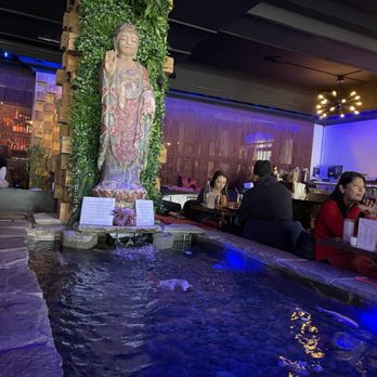 Jade Eatery And Lounge - Ambiance - Asian Fusion Near Me - Forest Hills, New York