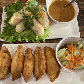 Tomi Thai Restaurant - Curry puffs & spring rolls - Thai Near Me - Windsor, California