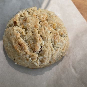 Luna Coffee Bar - Cayucos' cookie - Coffee & Tea Near Me - Cayucos, California Luna Coffee Bar - Cayucos' cookie - Coffee & Tea Near Me - Cayucos, California