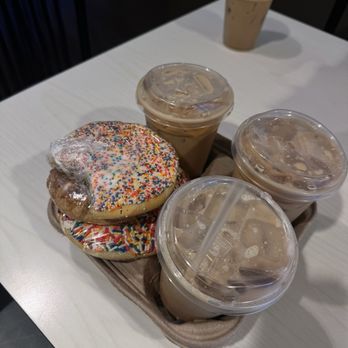 Lulu's Coffee & Bakehouse - Bakeries Near Me - Indianapolis, Indiana