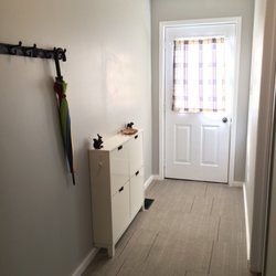 Rose Cottage Gluten Free B&B - Cabin Entry