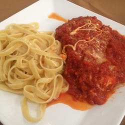 Trattoria 101 - Parmegiana de frango.