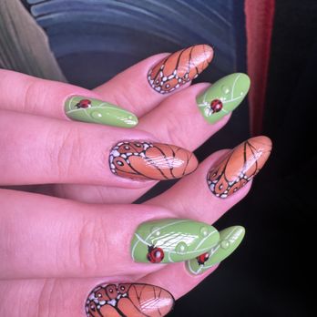 Nails in Paradise - Nail Salons Near Me - San Antonio, Texas