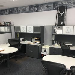 Air Force Recruiting - Recruiters desks