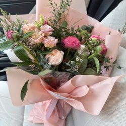 GG Flowers on Main