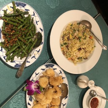 Kirin Restaurant - Walnut shrimp, fried rice, and green beans is the usual order - Seafood Near Me - Honolulu, Hawaii Kirin Restaurant - Walnut shrimp, fried rice, and green beans is the usual order - Seafood Near Me - Honolulu, Hawaii