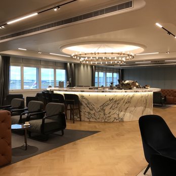 Qantas First Lounge - Airport Lounges Near Me - Heathrow, XGL