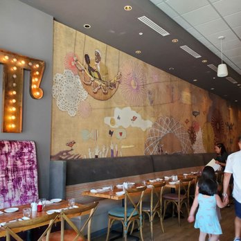 Hob Nob - Dining Area - New American Near Me - Naples, Florida Hob Nob - Dining Area - New American Near Me - Naples, Florida