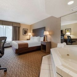 Best Western Spooner Riverplace - King with Whirlpool
