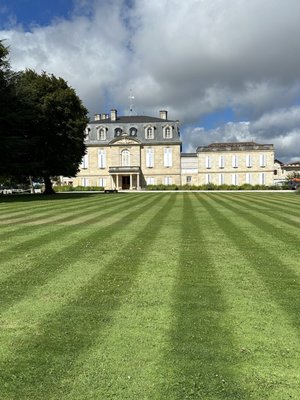 Château Pontet-Canet by null