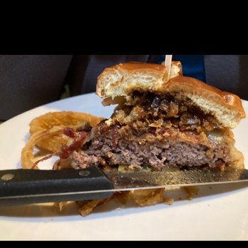 Applebee's Grill + Bar - Sports Bars Near Me - Riverdale, Utah
