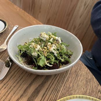 Bar Betsy - Beets salad - Bars Near Me - Altadena, California