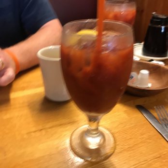 Robin Hood Restaurant - They have Mimosas and Bloody Marys!!! - American Near Me - Rehoboth Beach, Delaware Robin Hood Restaurant - They have Mimosas and Bloody Marys!!! - American Near Me - Rehoboth Beach, Delaware
