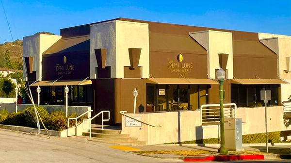 Sweet Demi Lune Bakery & Cafe by null