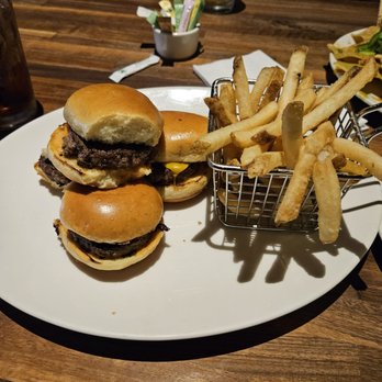 Yard House - Sliders - New American Near Me - Northridge, California Yard House - Sliders - New American Near Me - Northridge, California