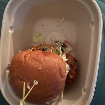 Earls Kitchen + Bar - Where are the fries? - Canadian (New) Near Me - Vancouver, British Columbia Earls Kitchen + Bar - Where are the fries? - Canadian (New) Near Me - Vancouver, British Columbia