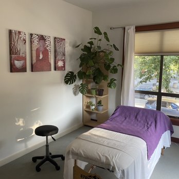 Tony Pollard- Tony's Massage - Massage Near Me - Seattle, Washington Tony Pollard- Tony's Massage - Massage Near Me - Seattle, Washington