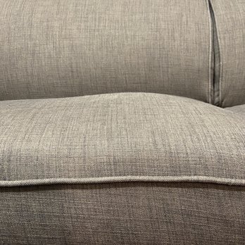 Loveseat Online Auctions - Used, Vintage & Consignment Near Me - Vernon, California Loveseat Online Auctions - Used, Vintage & Consignment Near Me - Vernon, California