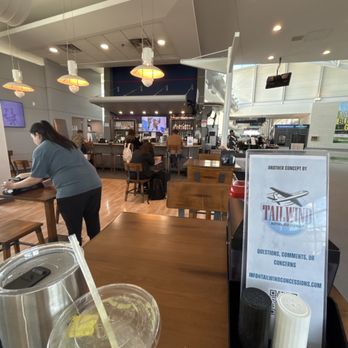 Tailwind - Seating area - Bars Near Me - Moline, Illinois Tailwind - Seating area - Bars Near Me - Moline, Illinois