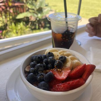 Hanalei Bread Company - Açai bowl - Breakfast & Brunch Near Me - Hanalei, Hawaii Hanalei Bread Company - Açai bowl - Breakfast & Brunch Near Me - Hanalei, Hawaii