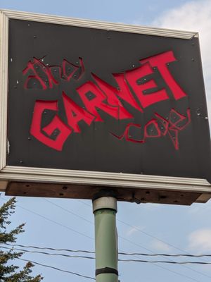 The Garnet Cafe by null