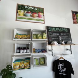 Roots Raw Juice Bar