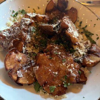 Tommy's Tavern + Tap - crispy smashed potatoes - American Near Me - Freehold, New Jersey Tommy's Tavern + Tap - crispy smashed potatoes - American Near Me - Freehold, New Jersey