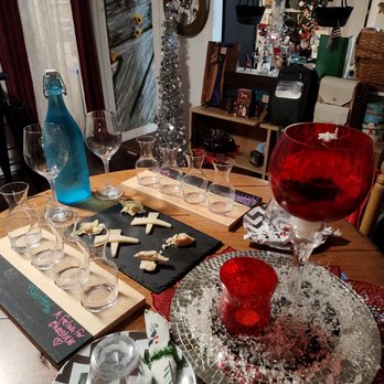 Cheese and Chocolate Queen Shop - Cheese and Wine Pairing nights. - Chocolatiers & Shops Near Me - Spring, Texas Cheese and Chocolate Queen Shop - Cheese and Wine Pairing nights. - Chocolatiers & Shops Near Me - Spring, Texas