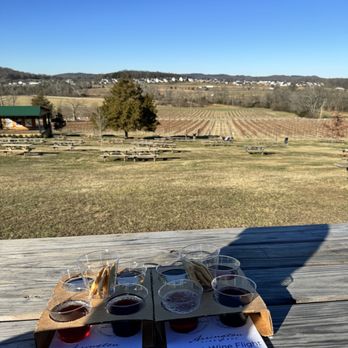 Arrington Vineyards - Wine Tasting Room Near Me - Arrington, Tennessee Arrington Vineyards - Wine Tasting Room Near Me - Arrington, Tennessee