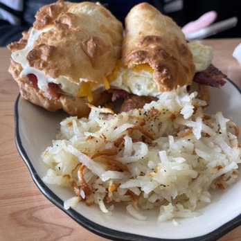 Darlin's Diner - Bacon breakfast sandwich - Breakfast & Brunch Near Me - Flatonia, Texas Darlin's Diner - Bacon breakfast sandwich - Breakfast & Brunch Near Me - Flatonia, Texas