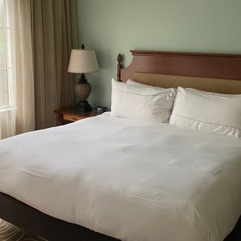 DoubleTree Suites by Hilton Hotel Naples - Hotels Near Me - Naples, Florida DoubleTree Suites by Hilton Hotel Naples - Hotels Near Me - Naples, Florida