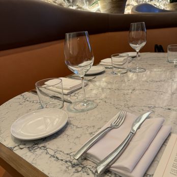 Brezza - Booth seating - Italian Near Me - Las Vegas, Nevada Brezza - Booth seating - Italian Near Me - Las Vegas, Nevada