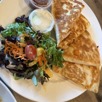 Lilikoi Kitchen - Shrimp quesadilla - Coffee & Tea Near Me - Kailua, Hawaii