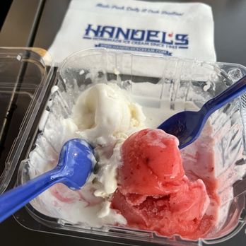 Handel’s Homemade Ice Cream - 4 Scoop Sampler - Ice Cream & Frozen Yogurt Near Me - Irvine, California