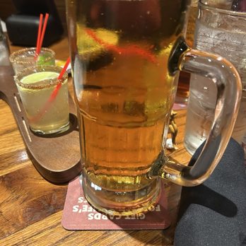 Outback Steakhouse - Big Bloke Fosters - Steakhouses Near Me - Abilene, Texas
