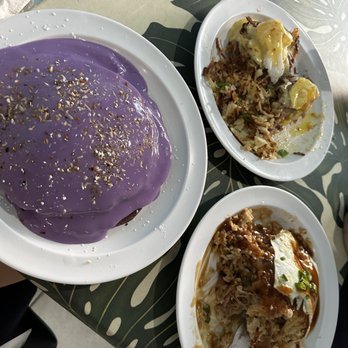 808 Grindz Cafe - Cafes Near Me - Lahaina, Hawaii