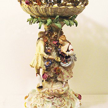 Elegant Findings Antiques - Antiques Near Me - Boston, Massachusetts Elegant Findings Antiques - Antiques Near Me - Boston, Massachusetts