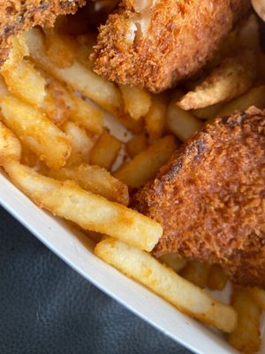 Central Fish Company by null