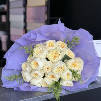 Roses For You - Florists Near Me - Montrose, California Roses For You - Florists Near Me - Montrose, California