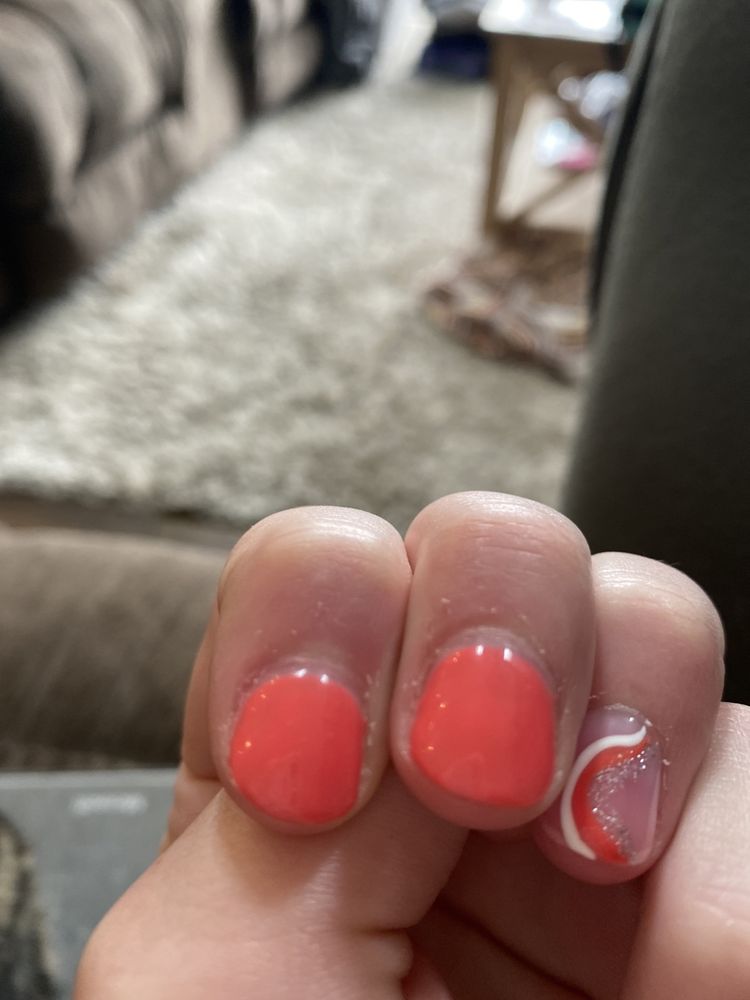 LE NAILS Updated July 2024 15 Photos & 12 Reviews 229 S US Hwy